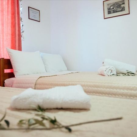 Dimitra Apartments Kandia Rum bild